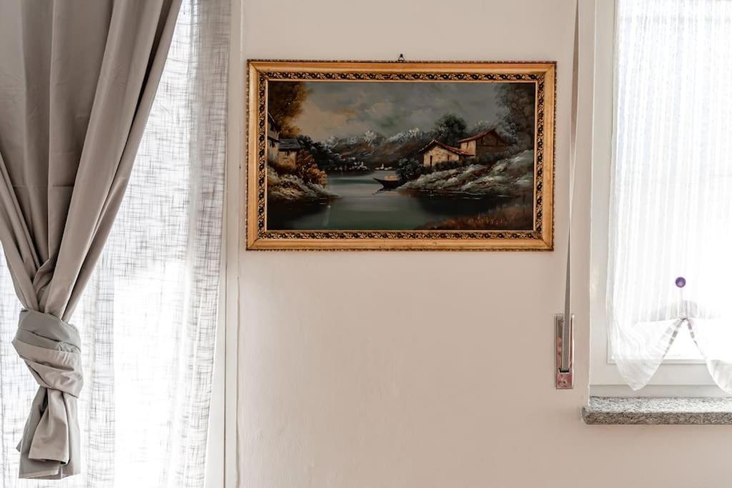 Apartmán La Stella Del Lago Arona Exteriér fotografie